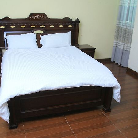 Bnow Hotel Addisz-Abeba Kültér fotó